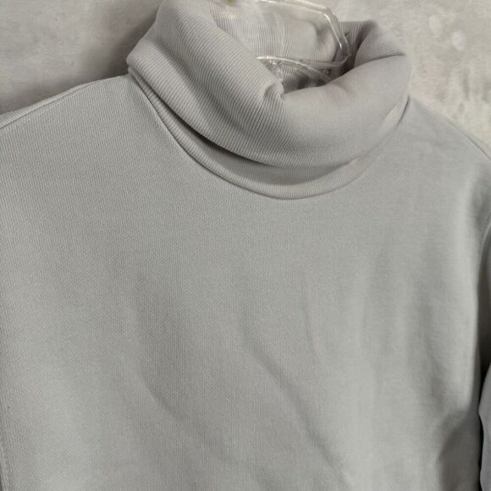 NWT AGOLDE Turtleneck Sweatshirt Size‎ XS Ribbed Trim Pullover Minimalist Chic - Picture 14 of 15